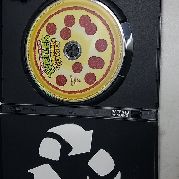 Teenage Mutant Ninja Turtles DVD - Picture 3 of 3